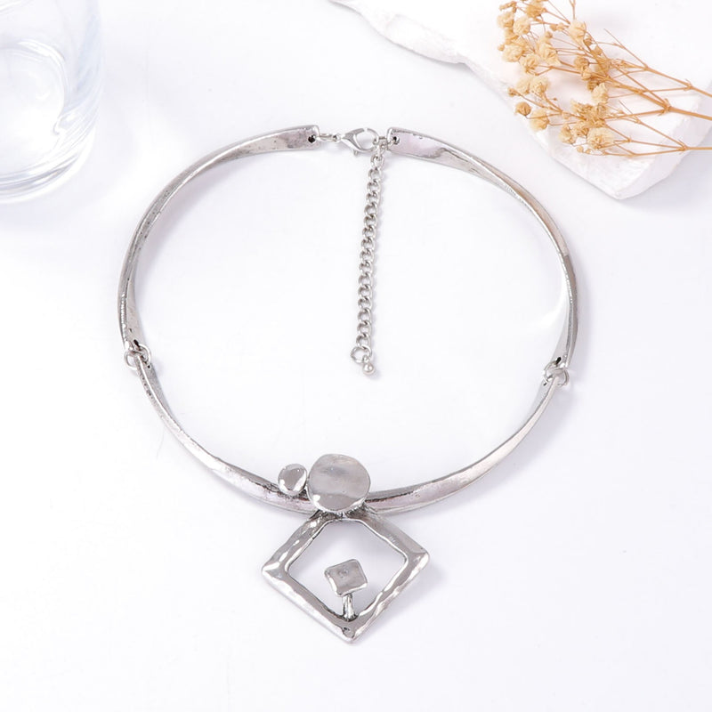 Classic Necklace with Timeless Appeal