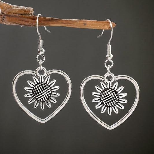 Charming Piece for Any Occasion