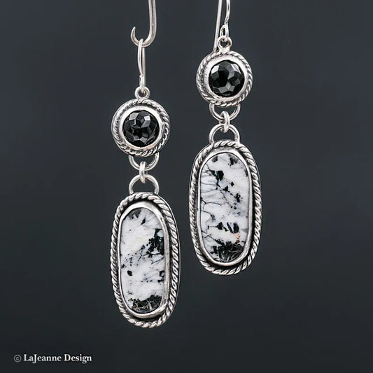 Elegant Silver Earring for Every Occasion