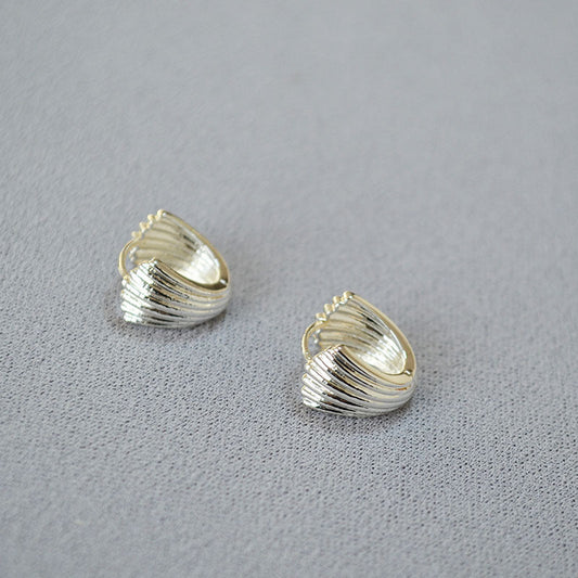 Stunning Gold Earring for Daily Wear