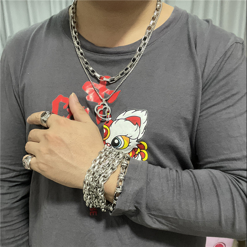 Stunning Necklace for Daily Wear