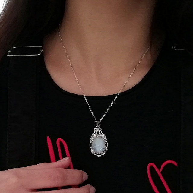 Charming Necklace for Any Occasion