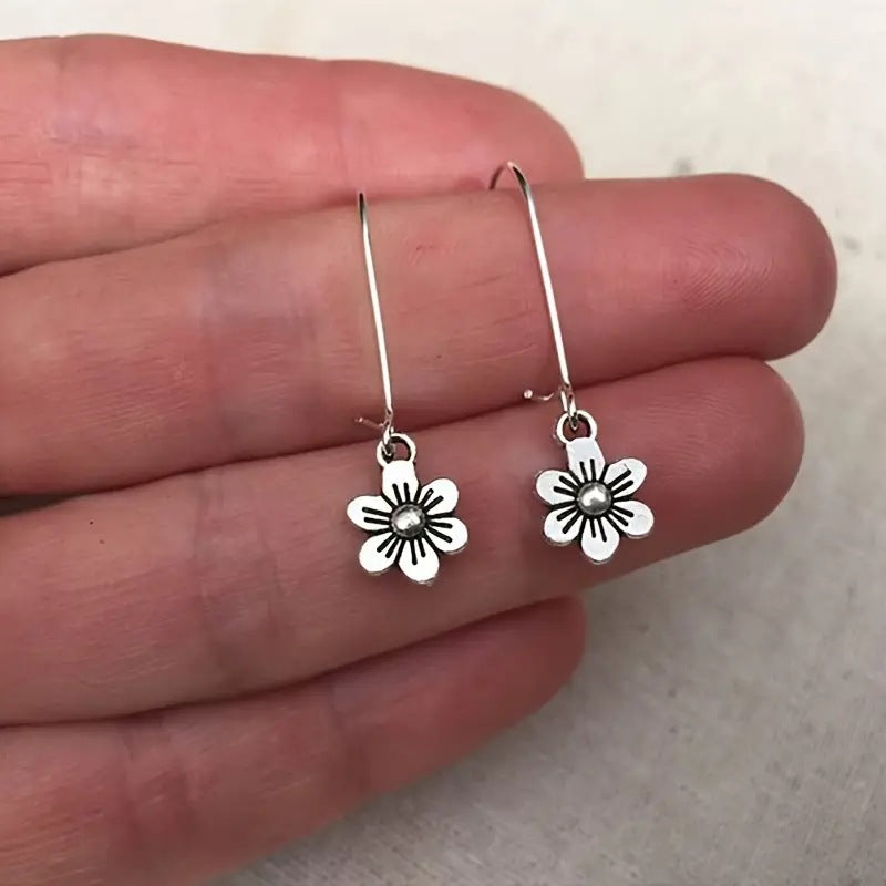 Stunning Earring for Daily Wear