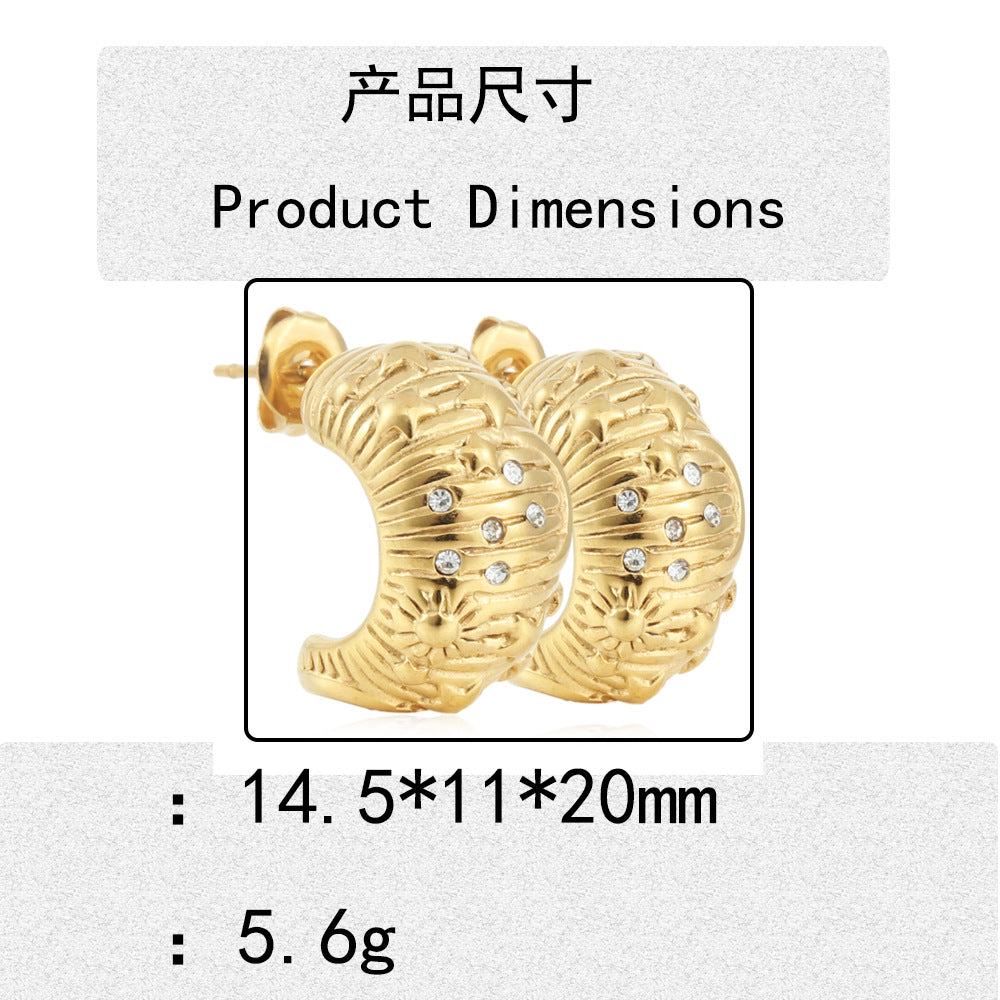 Romantic Gold Earring for Special Moments