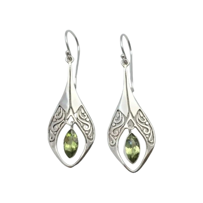 Charming Earring for Any Occasion