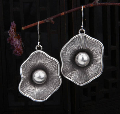 Charming Pearl Earring for Any Occasion