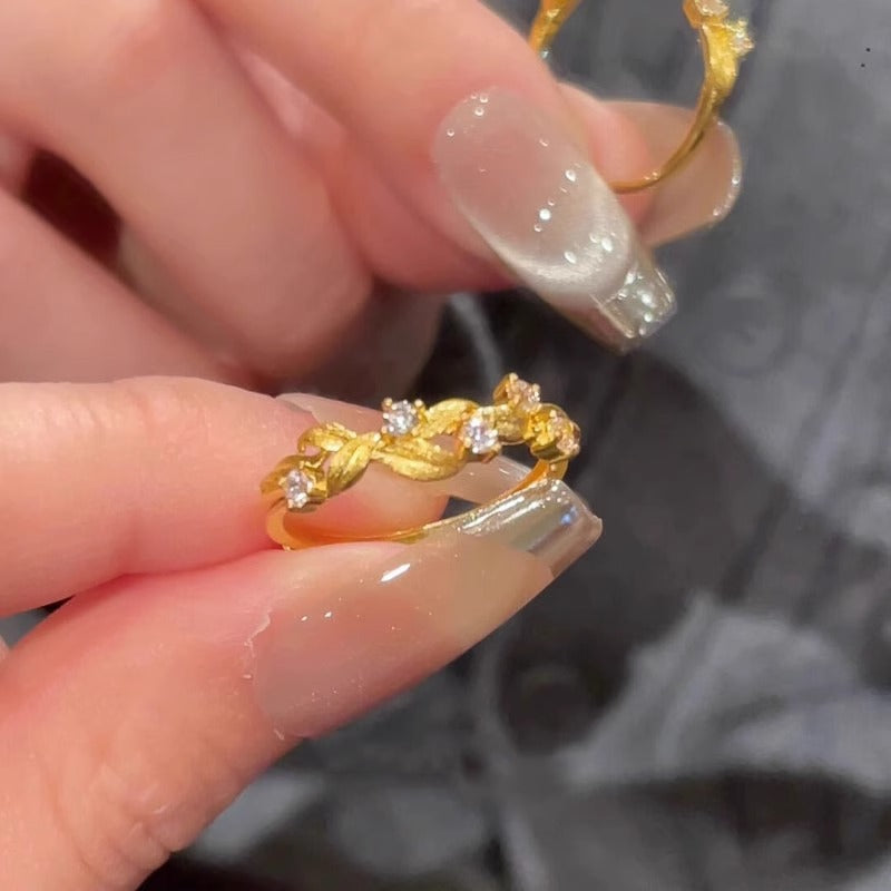 Beautiful Gold Ring with Unique Style