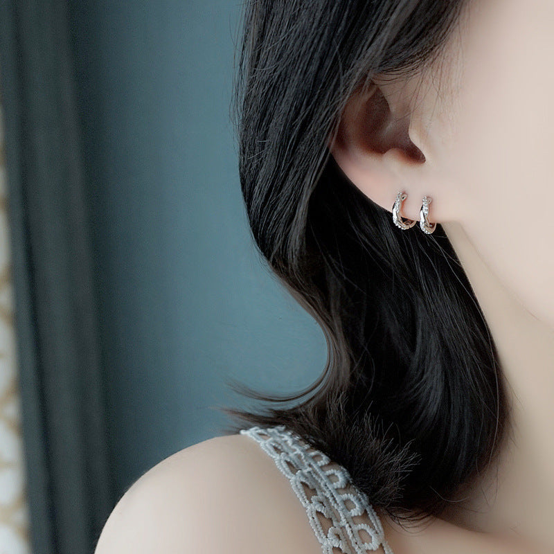 Classic Earring with Timeless Appeal