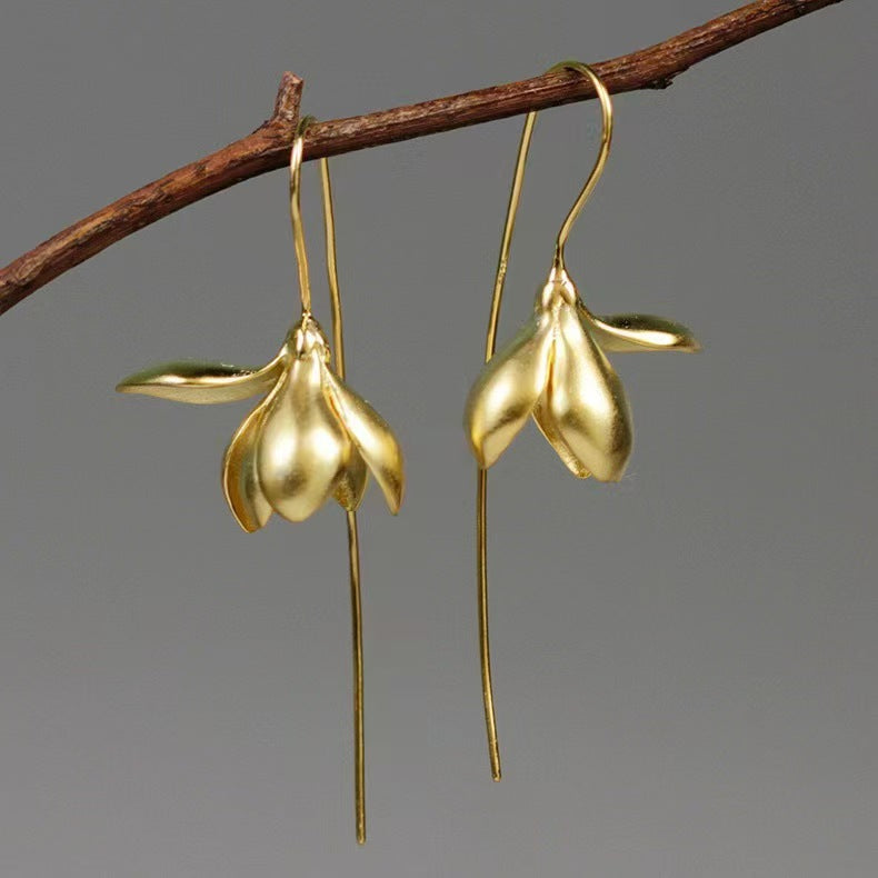 Beautiful Gold Piece with Unique Style
