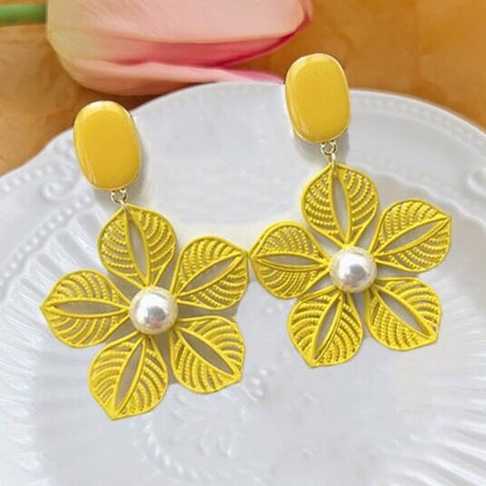 Vintage Handmade Earring