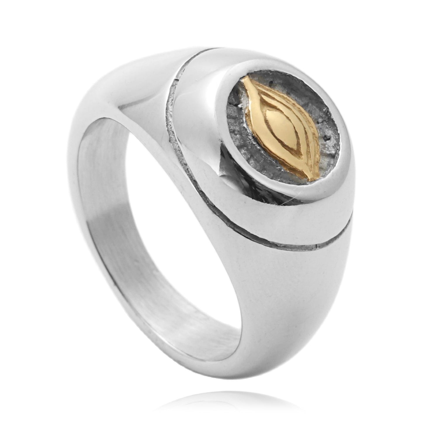Charming Ring for Any Occasion