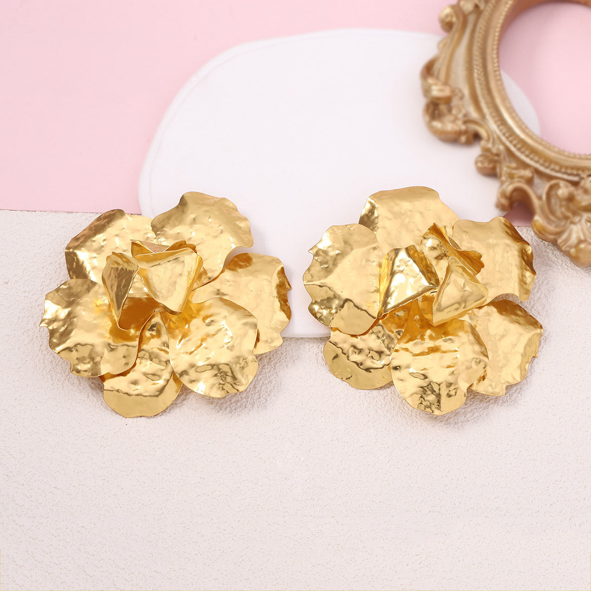 Beautiful Earring with Unique Style