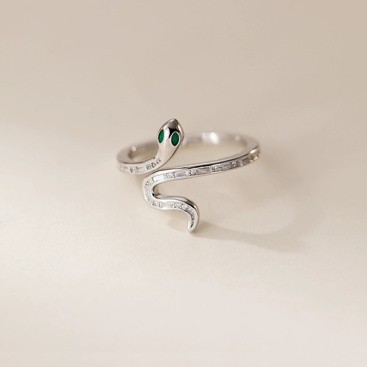 Charming Ring for Any Occasion