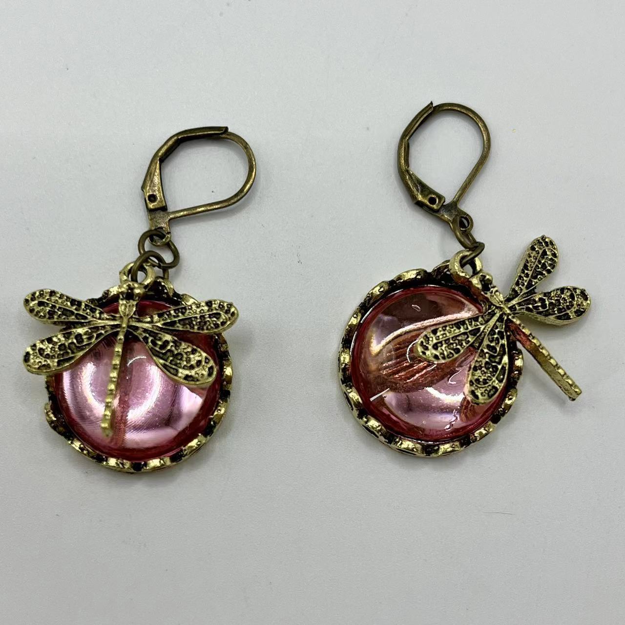 Classic Earring with Timeless Appeal