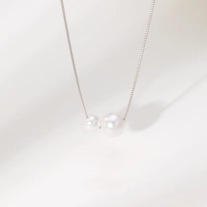 Beautiful Pearl Necklace with Unique Style