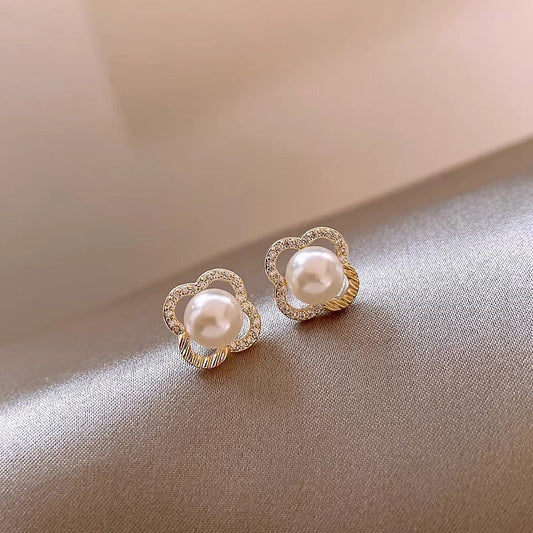 Vintage Handmade Pearl Earring