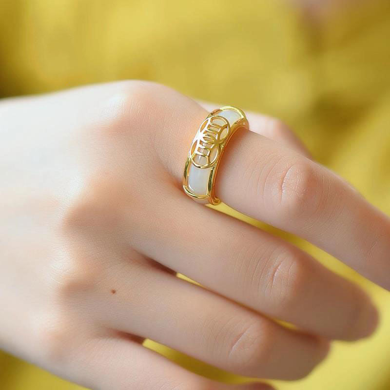 Stunning Gold Ring for Daily Wear