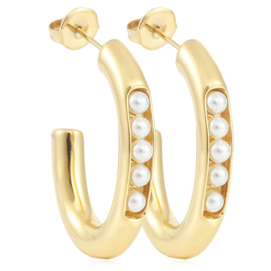 Romantic Gold Earring for Special Moments