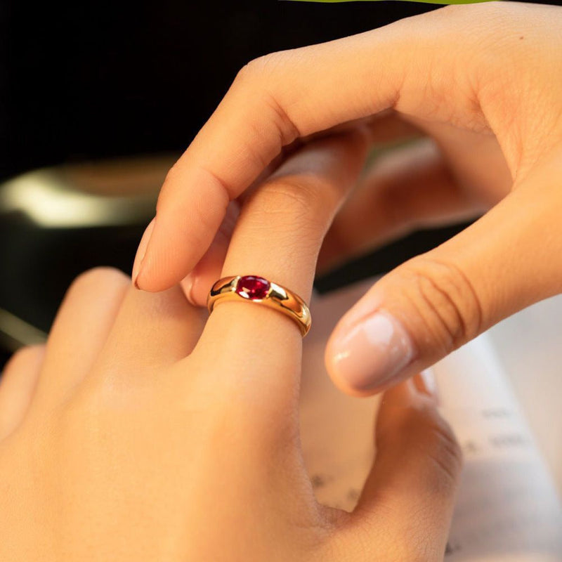 Romantic Gold Ring for Special Moments