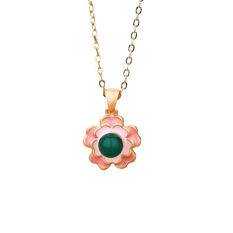 Beautiful Gold Necklace with Unique Style