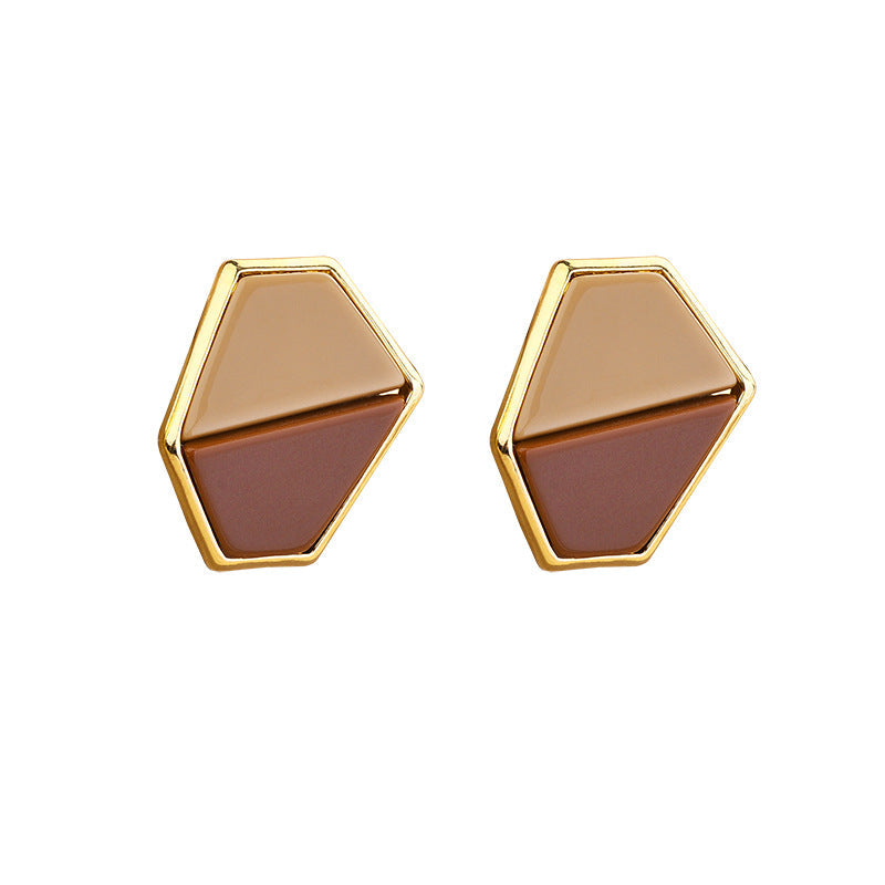 Classic Earring with Timeless Appeal