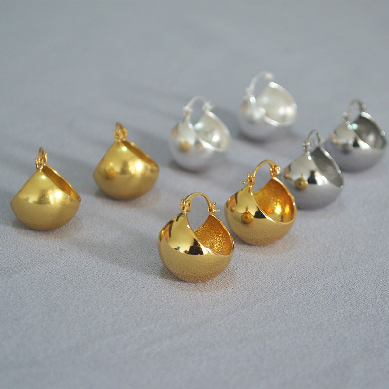 Stunning Gold Earring for Daily Wear