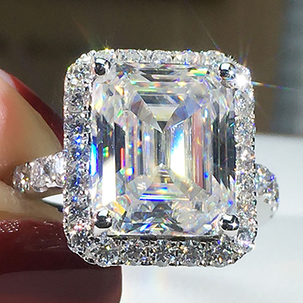 Elegant Ring for Every Occasion