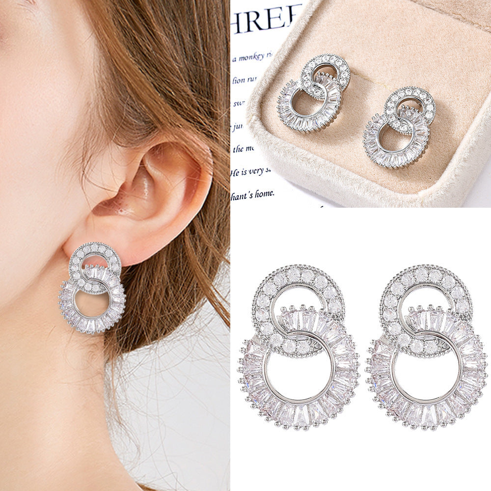 Romantic Earring for Special Moments