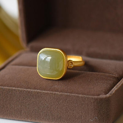 Stunning Gold Ring for Daily Wear