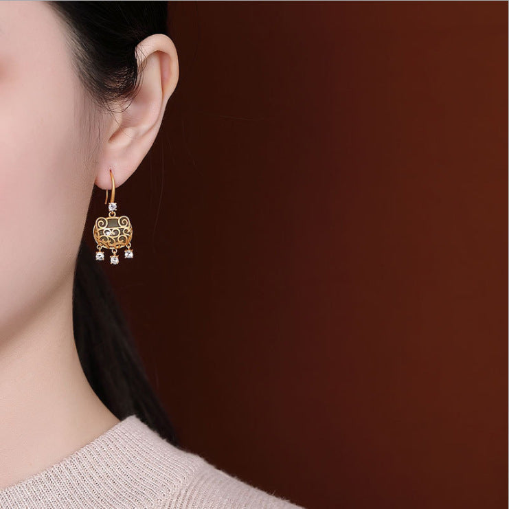 Delicate Artisan Gold Earring