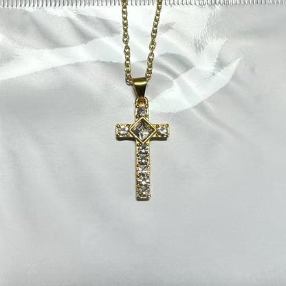 Romantic Necklace for Special Moments