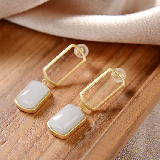 Stunning Gold Earring for Daily Wear