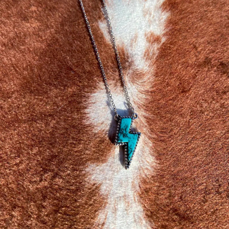 Stunning Necklace for Daily Wear