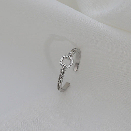 Classic Ring with Timeless Appeal