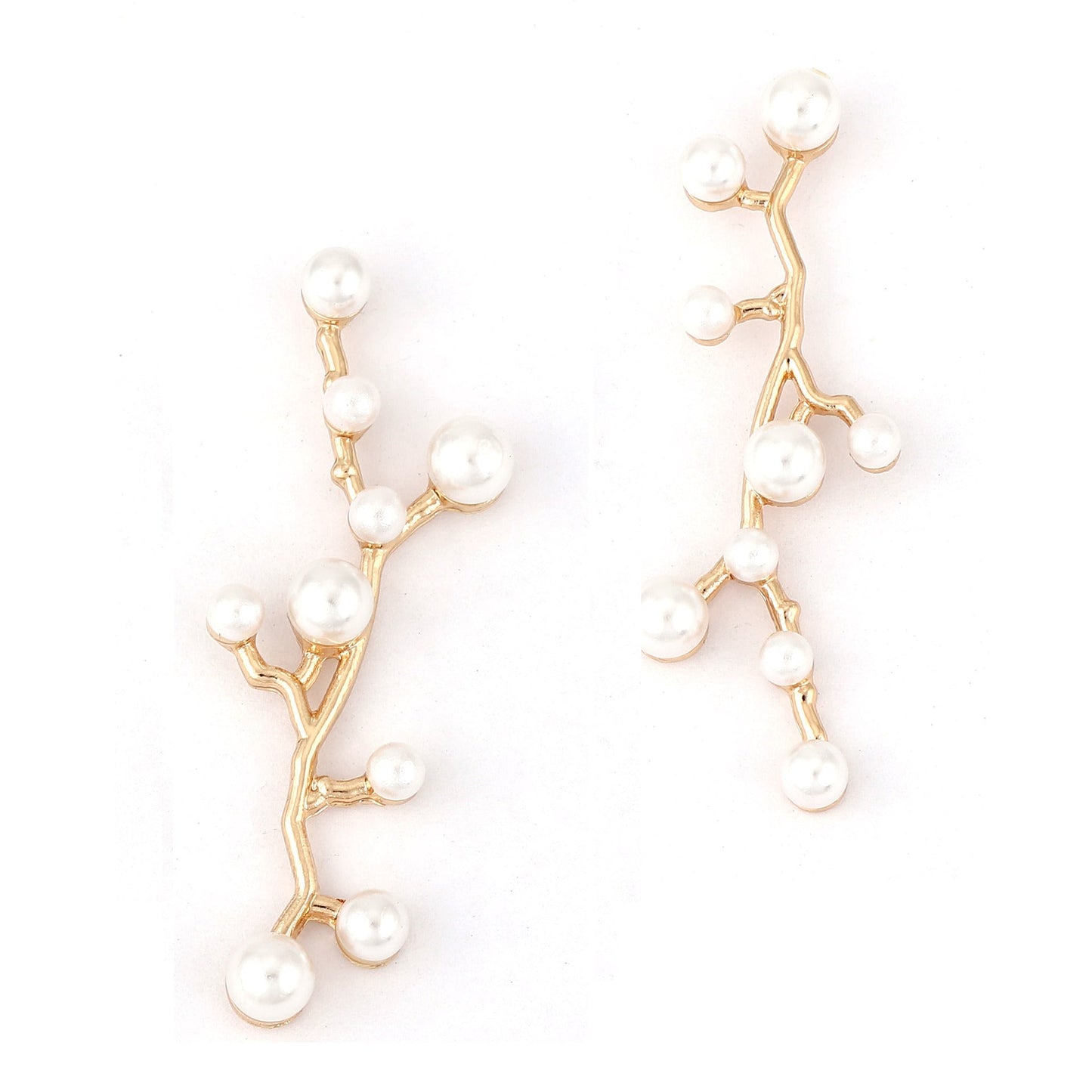 Charming Pearl Earring for Any Occasion