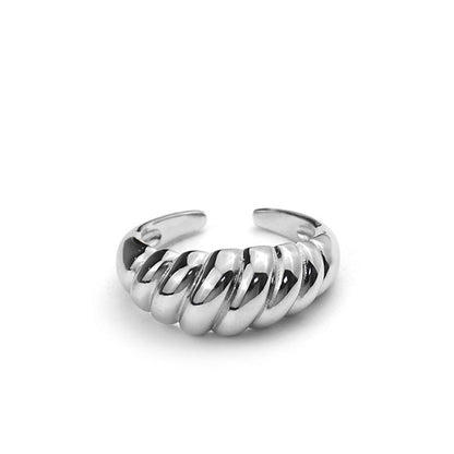 Charming Ring for Any Occasion