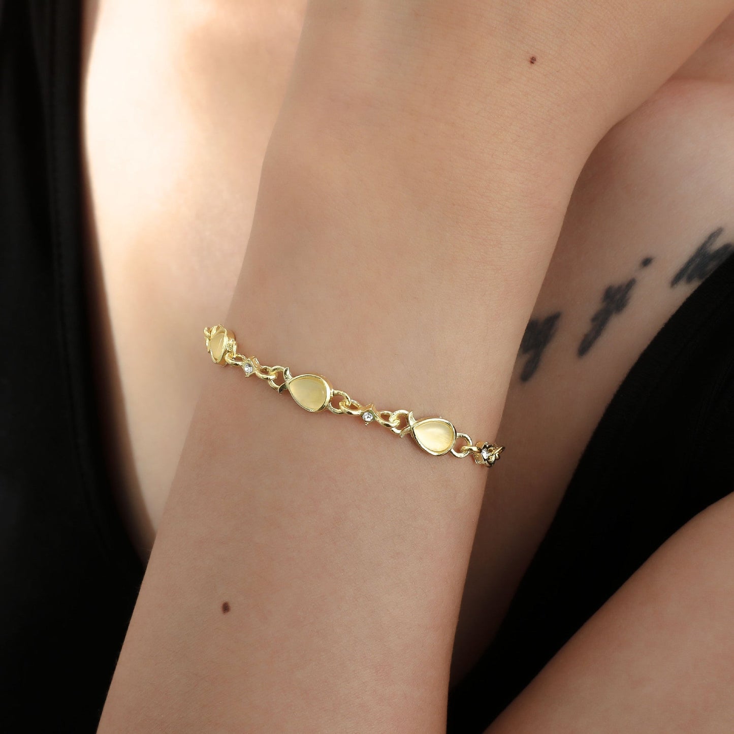 Stunning Piece for Daily Wear