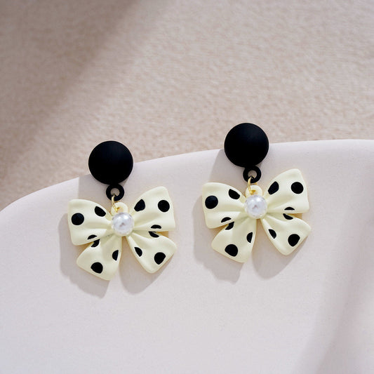 Vintage Handmade Earring