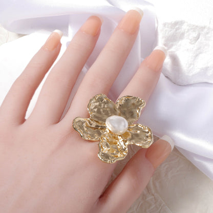 Elegant Pearl Ring for Every Occasion
