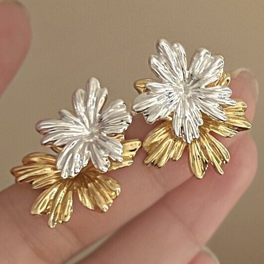Classic Silver Earring with Timeless Appeal