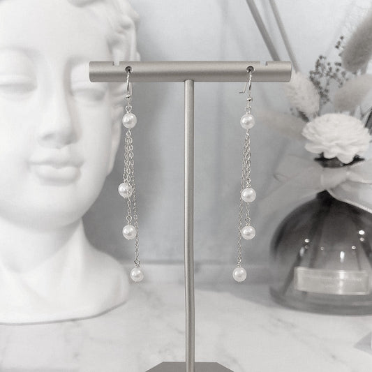Delicate Artisan Pearl Earring