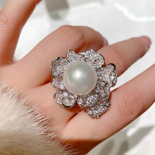 Beautiful Ring with Unique Style