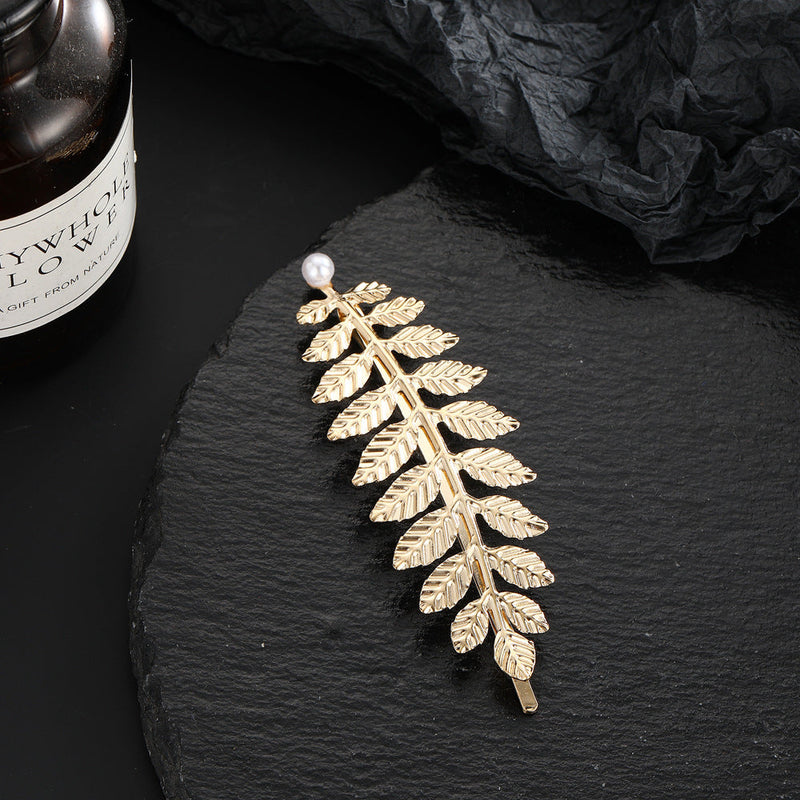 Beautiful Gold Piece with Unique Style