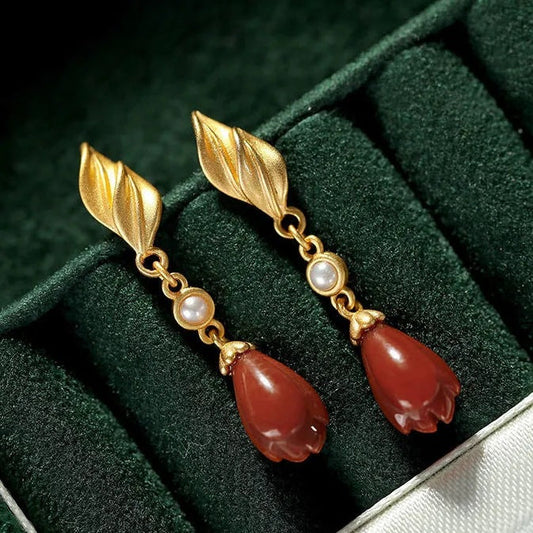 Beautiful Silver Earring with Unique Style