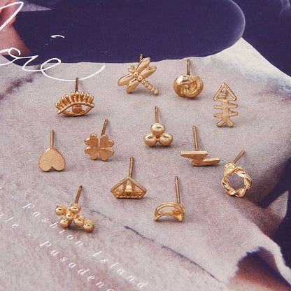 Beautiful Gold Earring with Unique Style