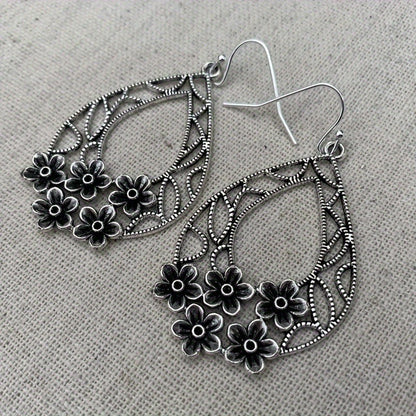 Stunning Earring for Daily Wear