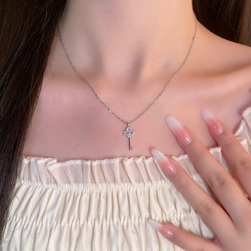 Beautiful Necklace with Unique Style