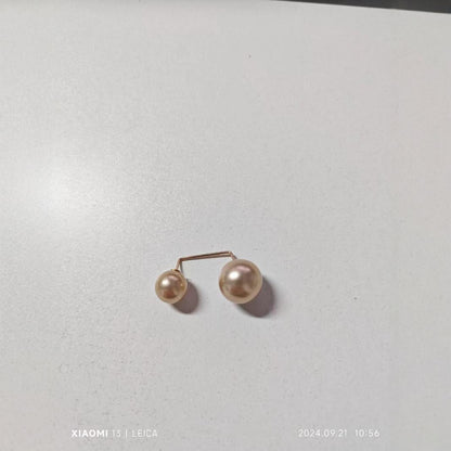 Delicate Artisan Pearl Piece