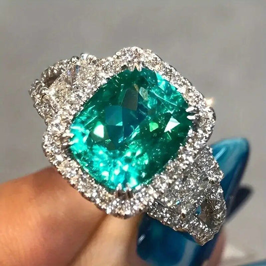 Charming Piece for Any Occasion