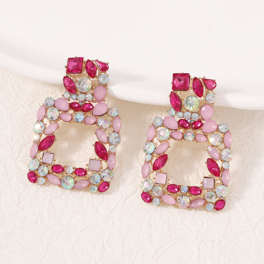 Charming Earring for Any Occasion